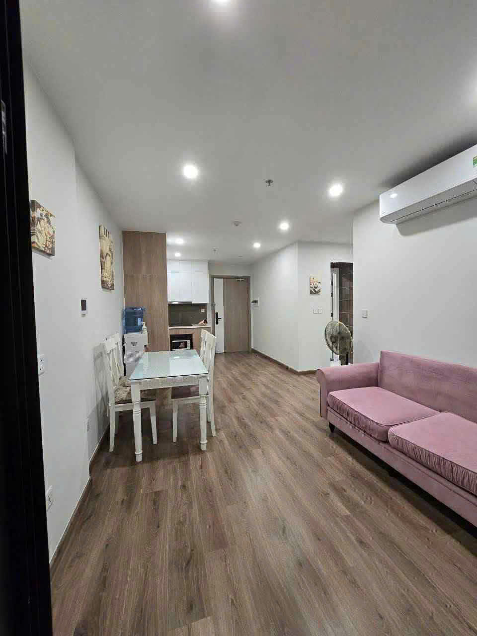 CĂN HỘ GIỮA MÂY TRỜI – 2PN, 54M², TẦNG 30+, VIEW HỒ – SMART CITY
