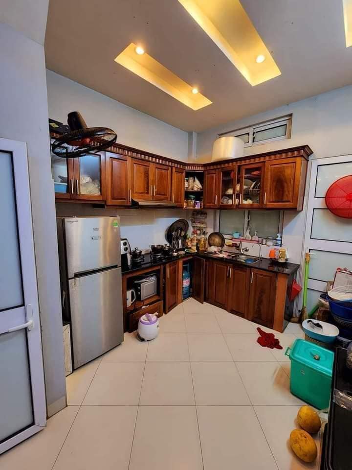 Rẻ nhất - Kim Giang ô tô đỗ cửa - 42m2 - 4T - lô góc - chỉ 4tỷ