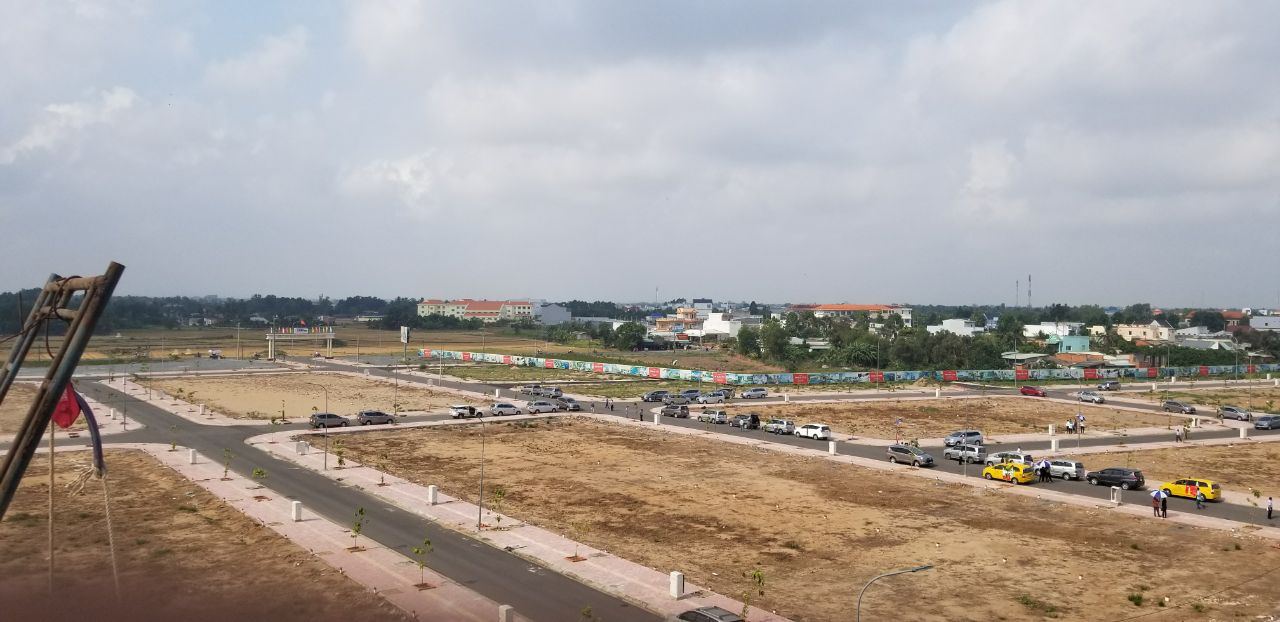 KẸT TIỀN CẤY GHÉP TIM BÁN GẤP LÔ ĐẤT NẰM NGAY VỊ TRÍ TRUNG TÂM