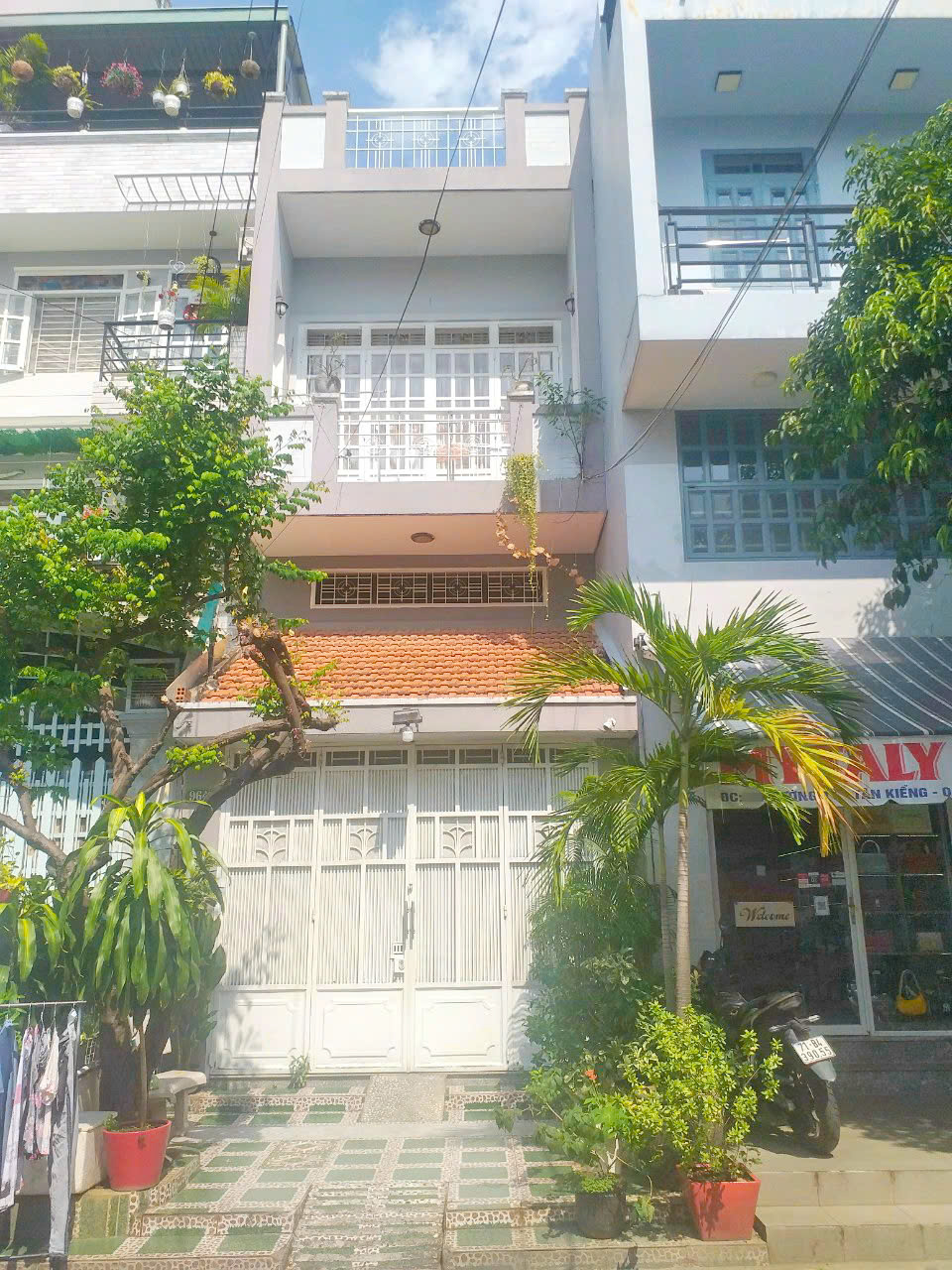 Bán nhà mặt tiền đường số Tân Kiểng Quận 7