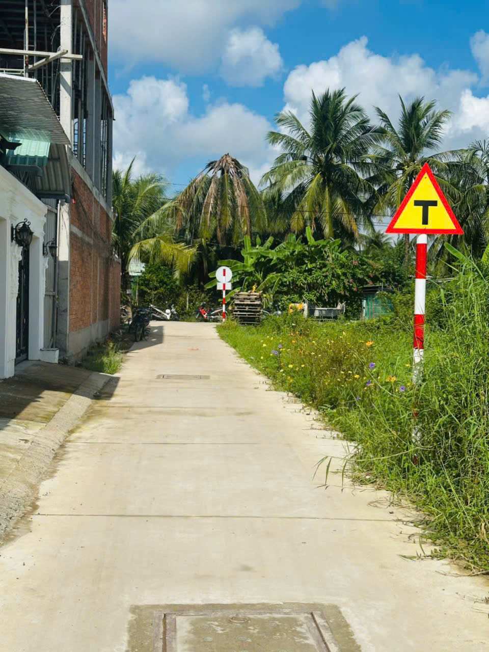 KP Mỹ Hoà, P. Mỹ Phong. Căn NHÀ MỚI SIÊU PHẨM. Dt 120m2. Full Thổ cư+chủ quyền