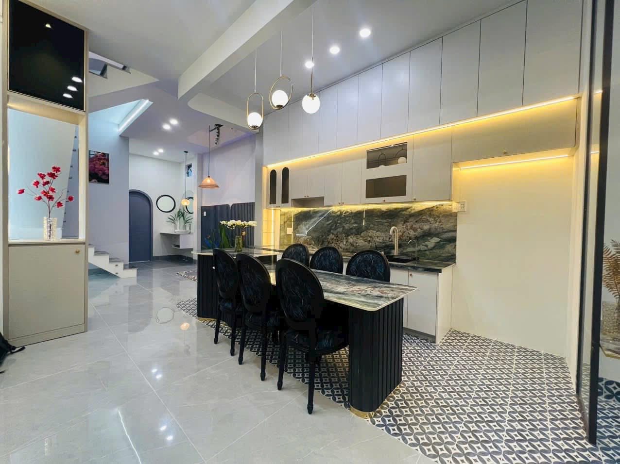 VÕ TẤN ĐỒ MT thông thoáng, TP Tân An, CHÍNH CHỦ BÁN NHÀ, giá 1 tỷ 300tr,gần Aeon