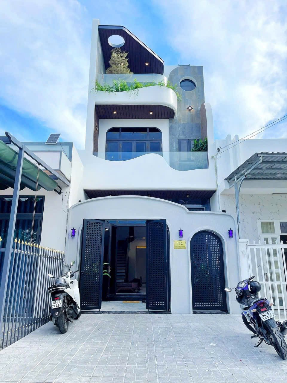 CHÍNH CHỦ NHÀ 3 TẦNG MT NGUYỄN HUỲNH ĐỨC, TP TÂN AN, GIÁ TỐT 2 TỶ 7/76m2