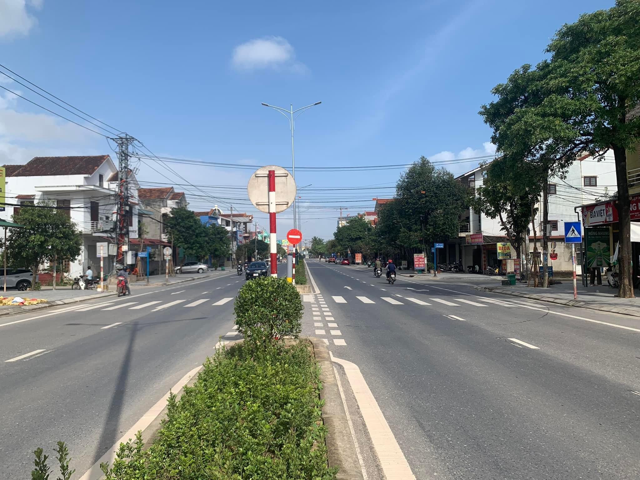 Nhà mặt đường Quang Trung,  Phú Hải,  Tp Đồng Hới,  Quảng Bình