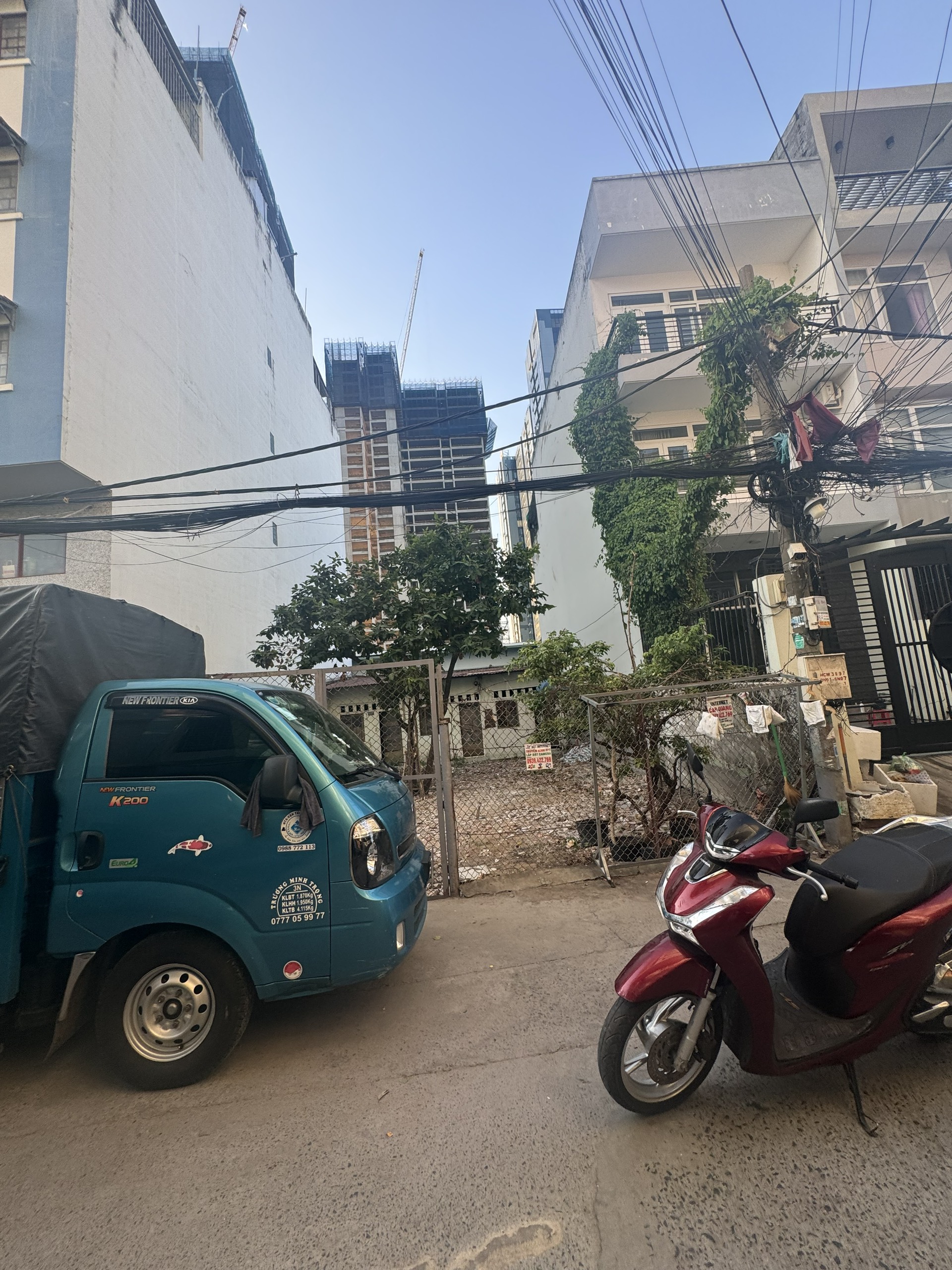 BÁN NHÀ NÁT HẺM XE HƠI 860 HUỲNH TẤN PHÁT, TÂN PHÚ, QUẬN 7