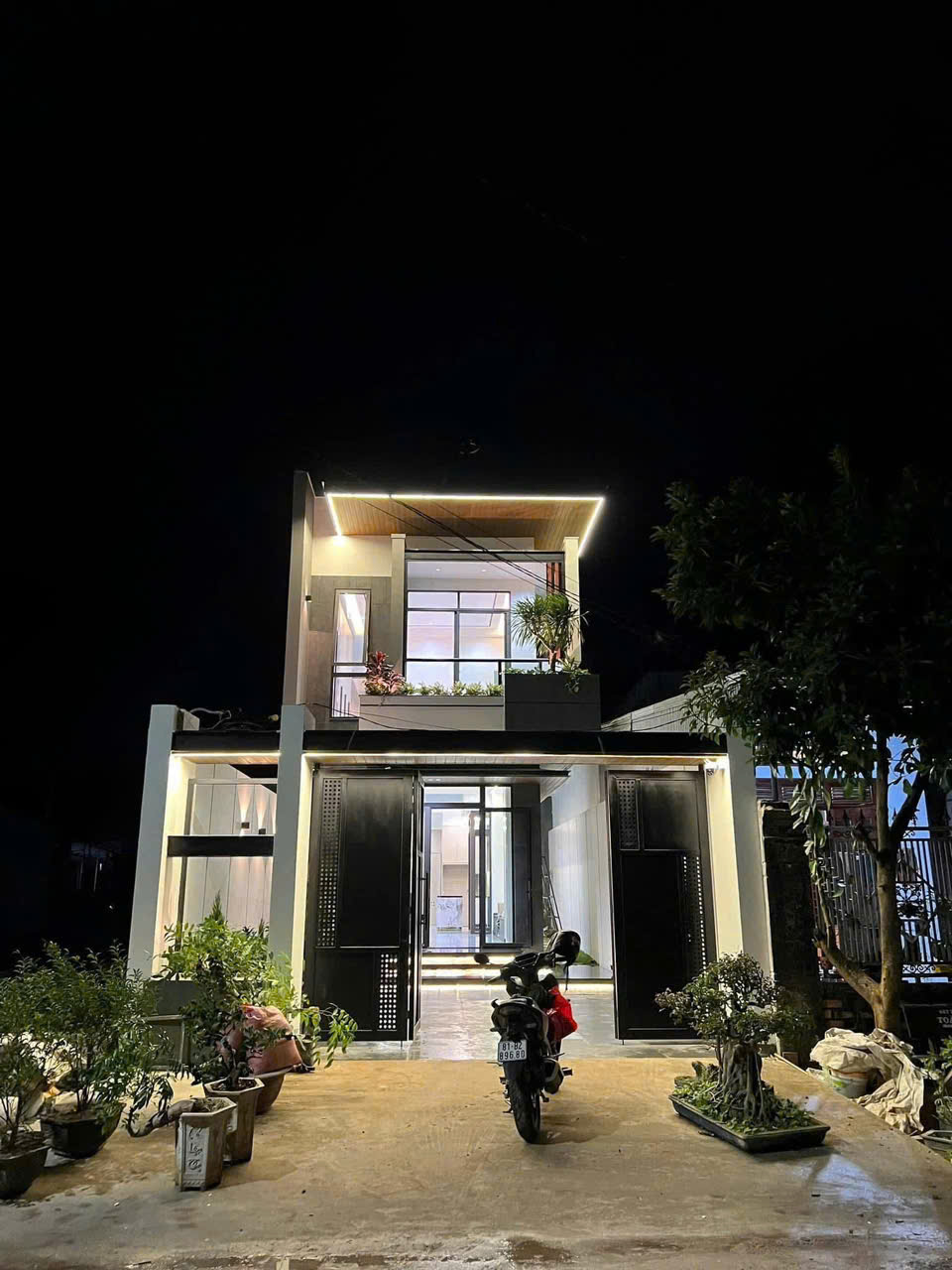 ĐỘC QUYỀN MUA NHÀ TẶNG NỘI THẤT DỌN VÀO Ở NGAY TẠI CẦN ĐƯỚC - LONG AN CHỈ 2 TỶ 5