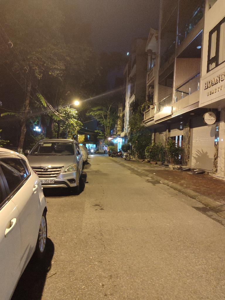 Bán 65M kim đồng tặng nhà 2 mặt ngõ ô tô kinh doanh view hồ hoàng mai