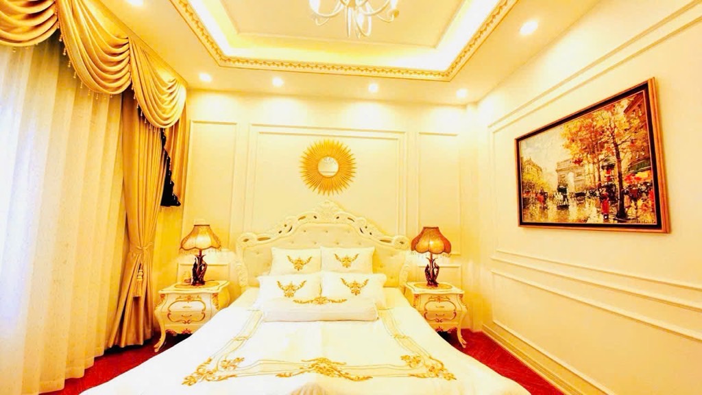 Bán siêu phẩm nhà mặt phố nam dư 5 tầng long lanh nội thất tiền tỉ hoàng mai