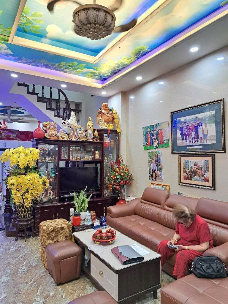 NHÀ ĐẸP BA ĐÌNH – 5 TẦNG BTCT – GẦN HỒ TÂY – GIÁ CHỈ 14 TỈ