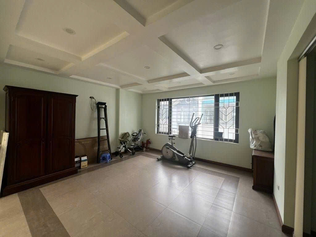 Bán nhà phân lô kim đồng 5 tầng nhiều ô tô tránh kinh doanh hoàng mai