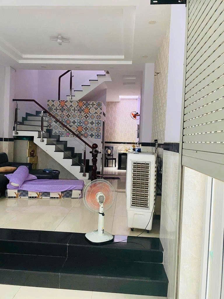 NHÀ ĐẸP – GIÁ TỐT- CHÍNH CHỦ BÁN NHÀ Tại 158 Trần Bình Trọng, Phường 1, Quận Gò