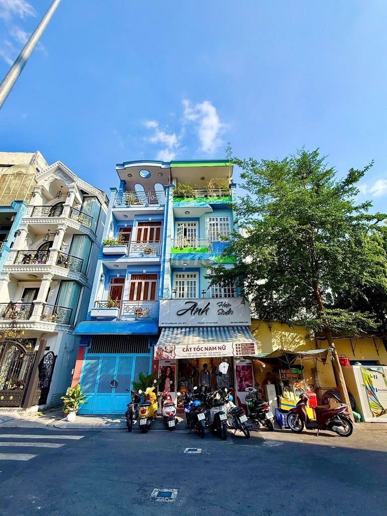 NHÀ ĐẸP – GIÁ TỐT- CHỦ BÁN NHÀ Tại Đường Hồng Lĩnh, Phường 15, Quận 10, Tp Hồ