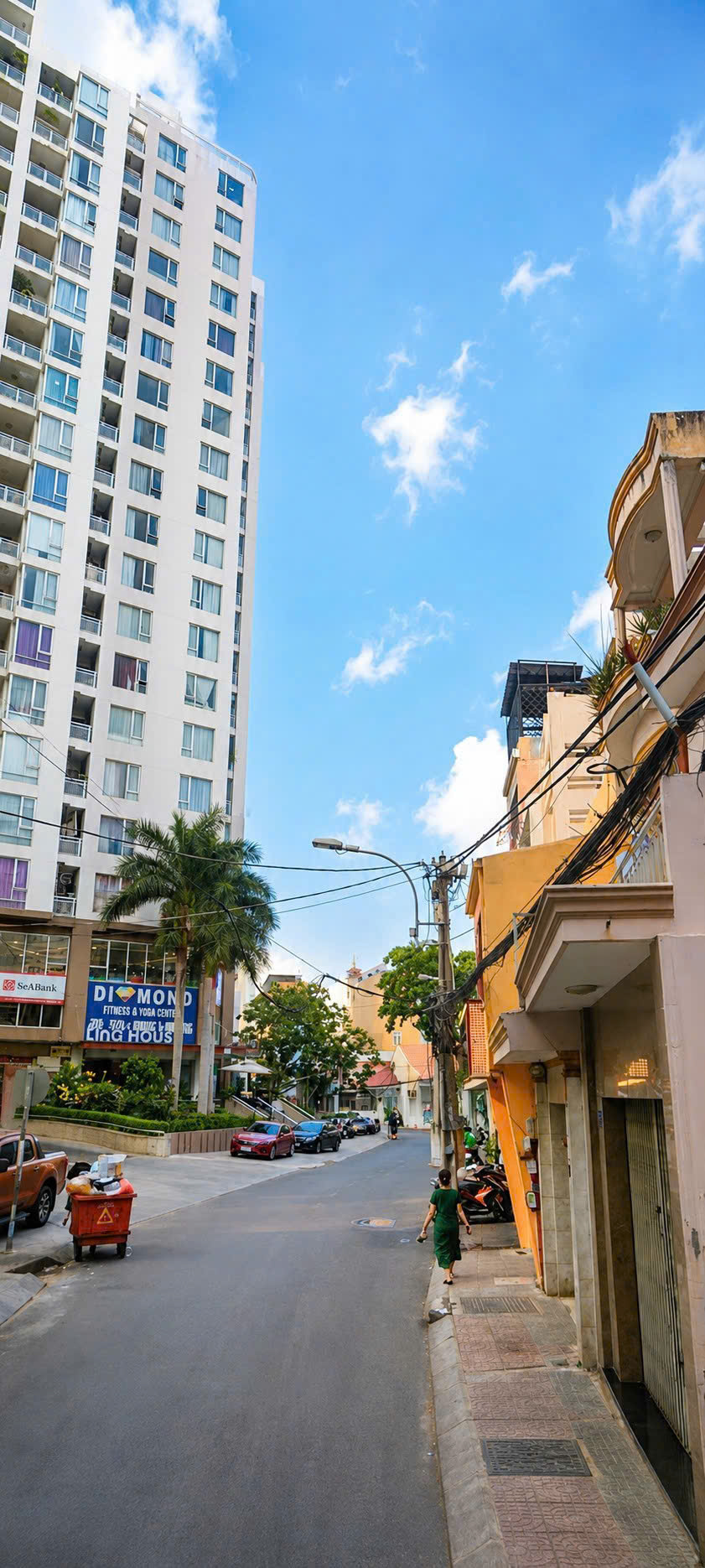 Nhà Mặt Tiền Đường Nguyễn Văn Nguyên. Phường Tân Định. Quận 1. 5 Tầng. 82m. Giá