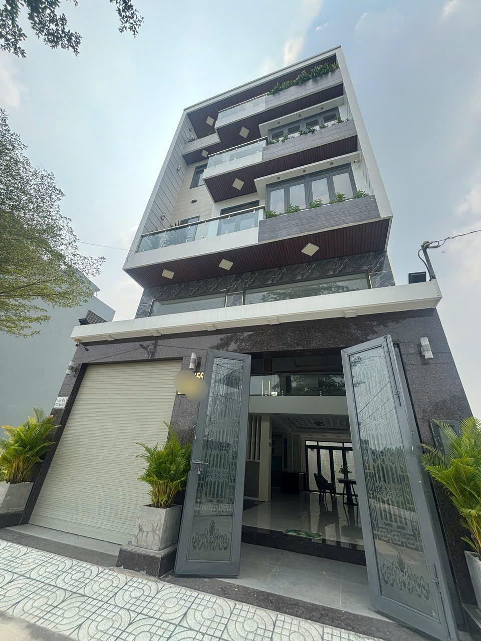 NHÀ MỜI MT NGUYỄN VĂN TẠO NHÀ BÈ  NGANG KHỦNG (7X14) 5 TẦNG - 4PN - 9,1 TỶ . SỔ