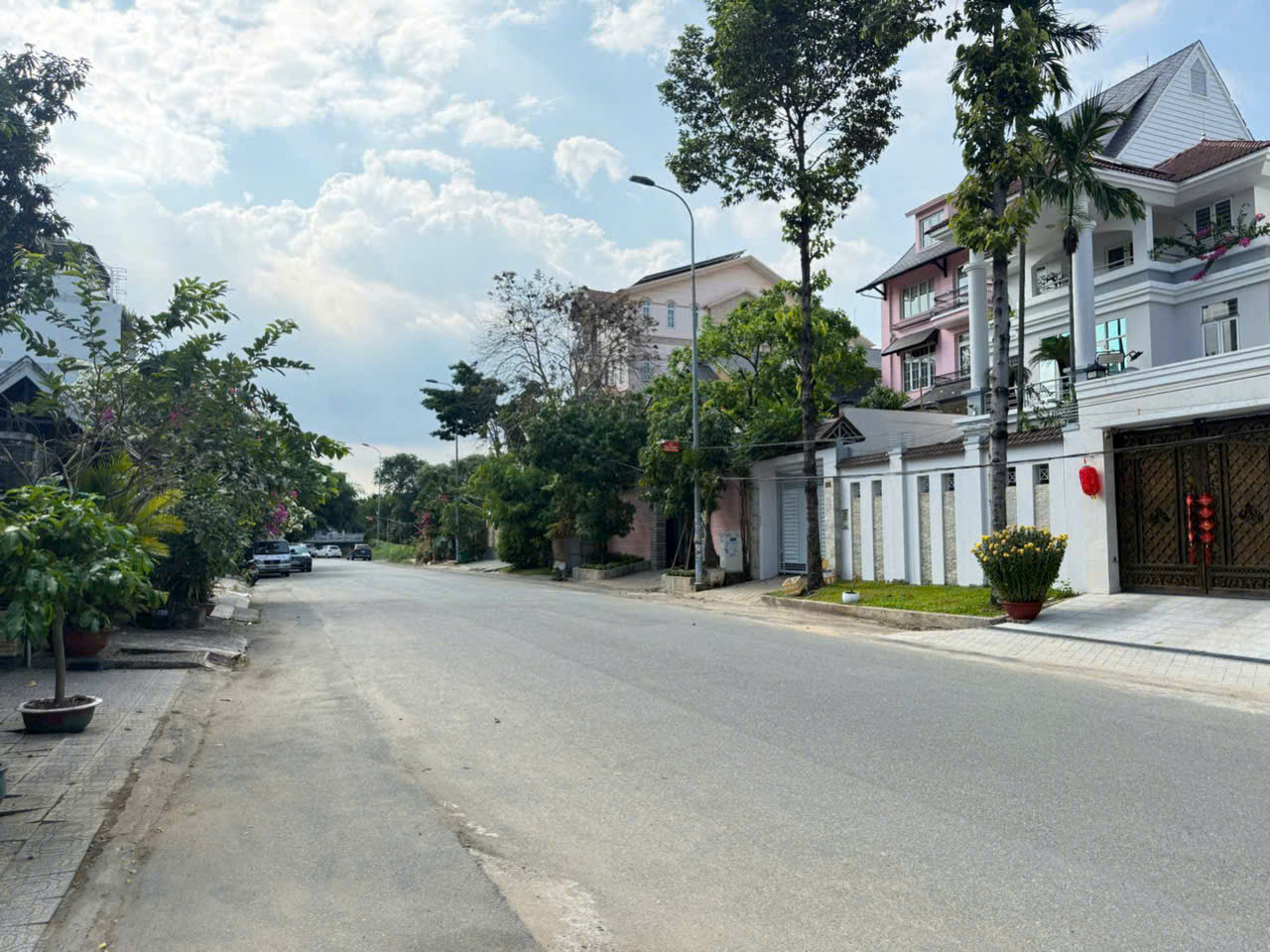 bán  Biệt thự sân vườn Compound VIP Hoa Hồng – Giá tốt nhất khu vực trần não -