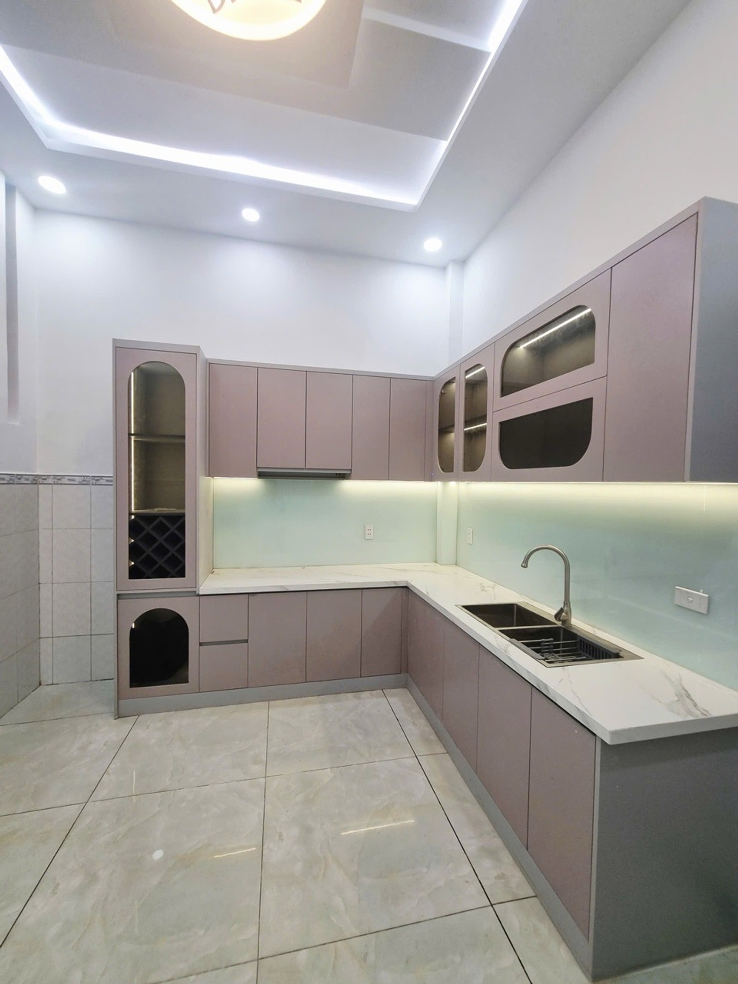 MẶT TIỀN KINH DOANH NHÁNH LÂM THỊ HỐ - 80m2 - 3 TẦNG - HÀNG XÓM VỚI HIỆP THÀNH