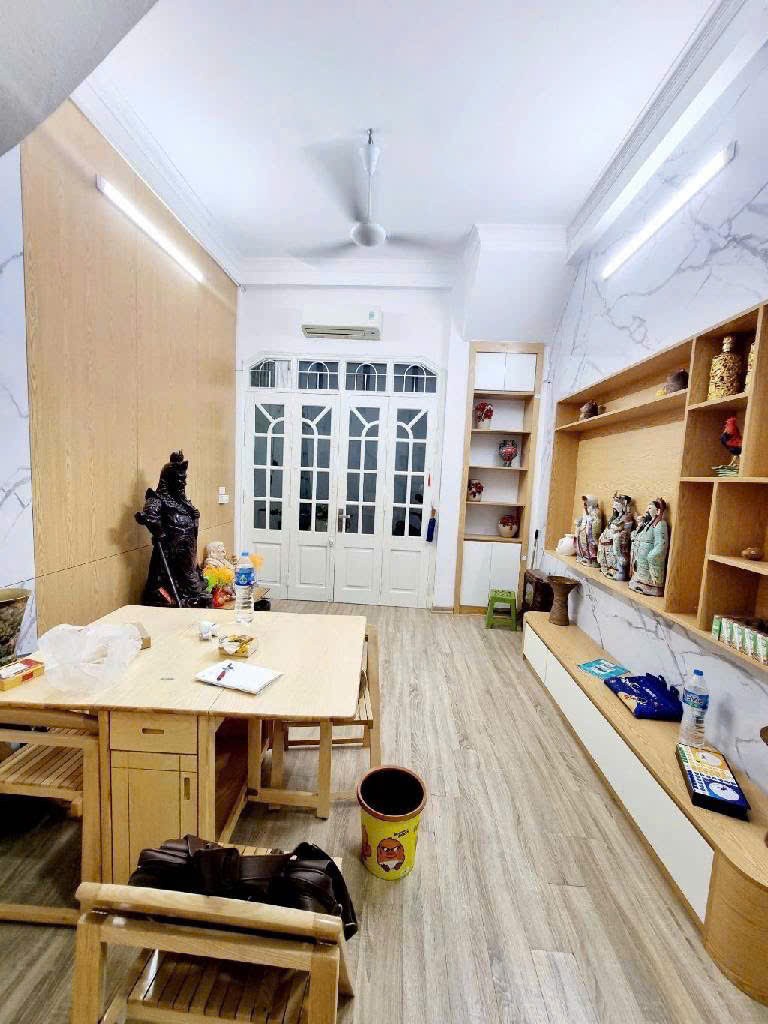 Sở hữu nhà đẹp gần Phố Cổ – Tân Ấp 42m², thiết kế hiện đại, giá 7.3 tỉ