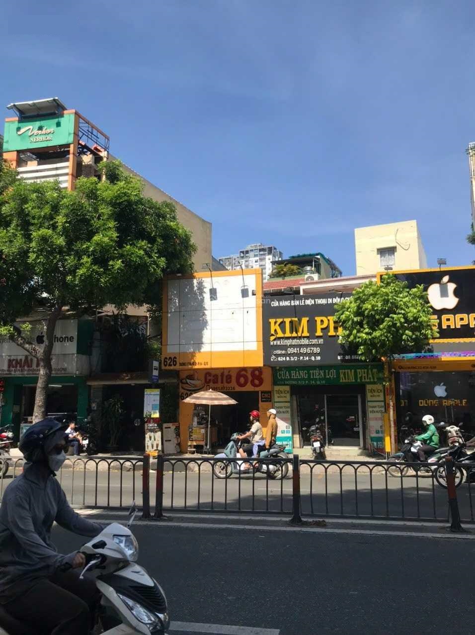 Bán nhà mặt tiền đường 3 Tháng 2, Quận 10, DT: 3.9x19m, công nhận: 76m2, giá chỉ