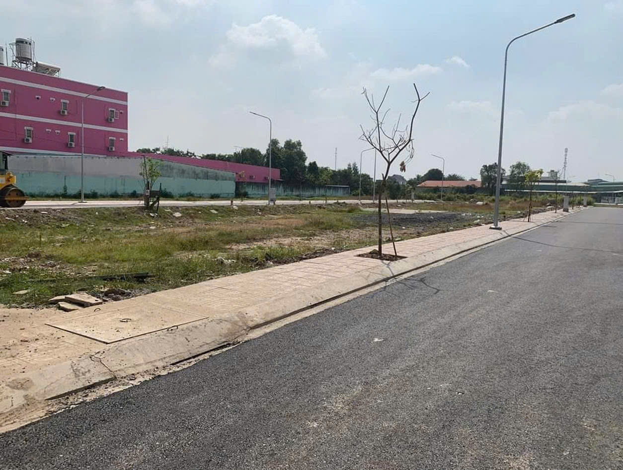Bán đất MT đường số 28. Tân Thông Hội Củ Chi. 1 tỷ 3. Shr công chứng ngay