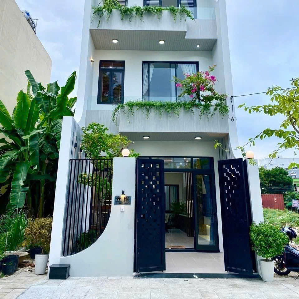 CHÍNH CHỦ BÁN NHÀ MT. Đ NGUYỄN HUỲNH ĐỨC - TÂN AN, 2TỶ4 - 70M2, SỔ RIÊNG