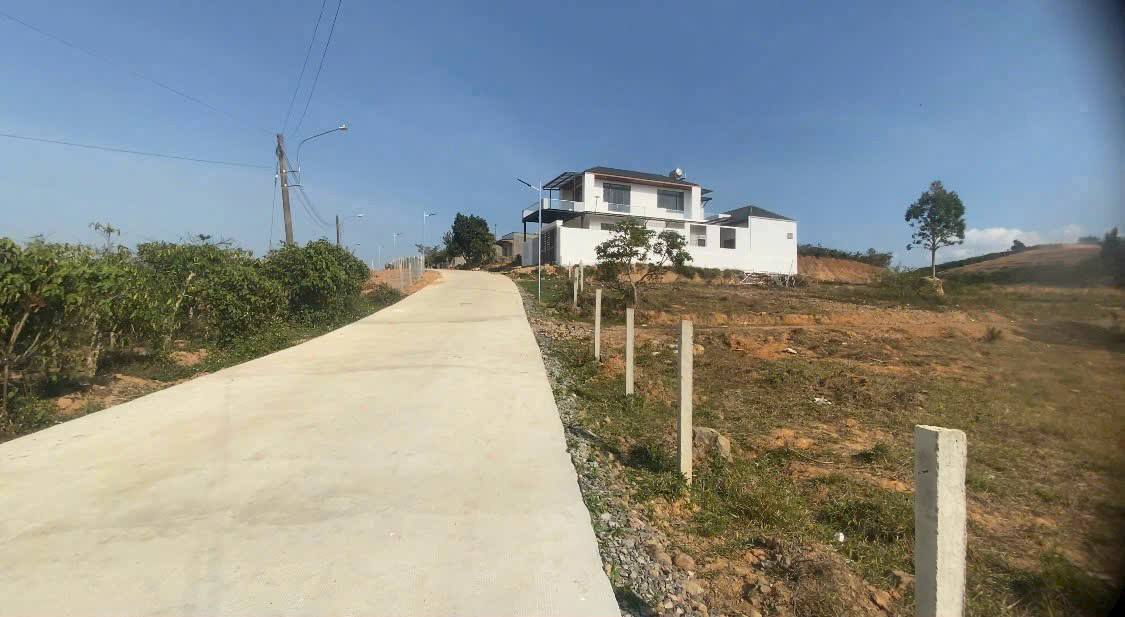 Hơn 1ha đất hẻm thiện chí ninh gia đức trọng view bao đẹp chỉ 12 tỷ