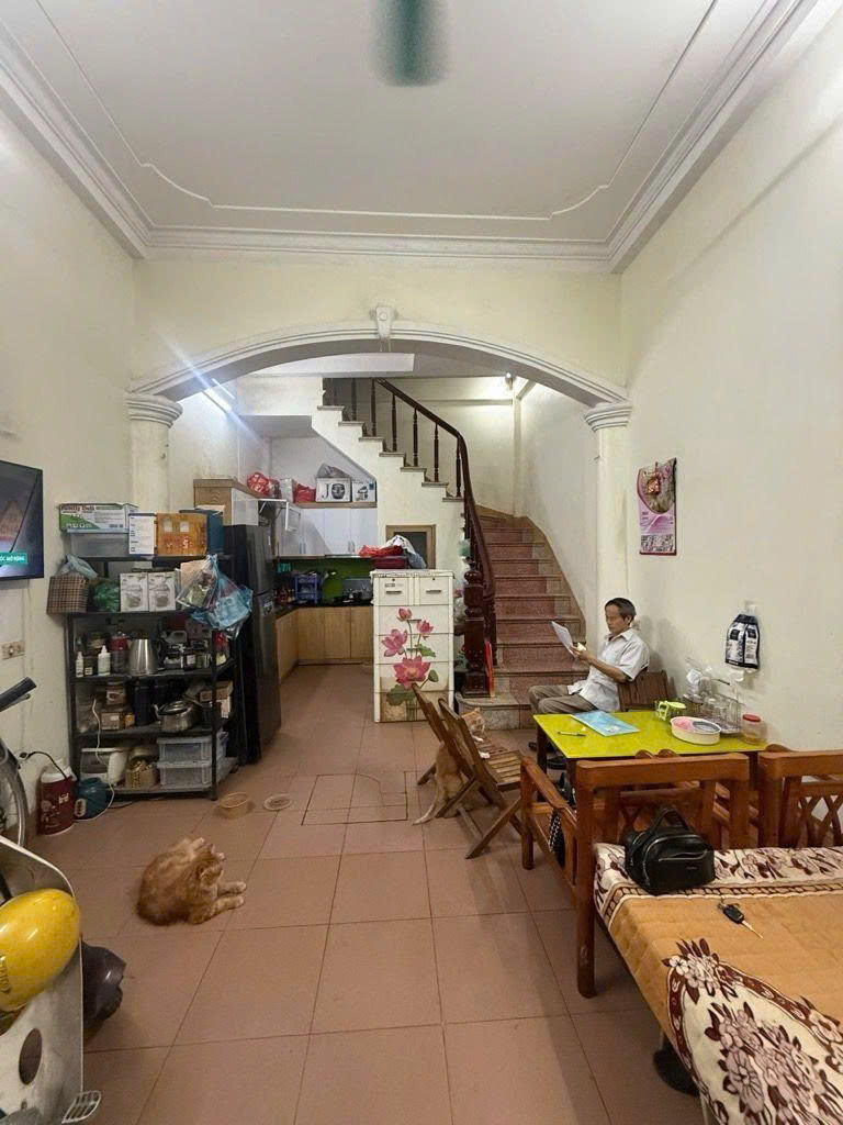 Bán nhà trương định 4 tầng dân xây đầu phố hai bà trưng