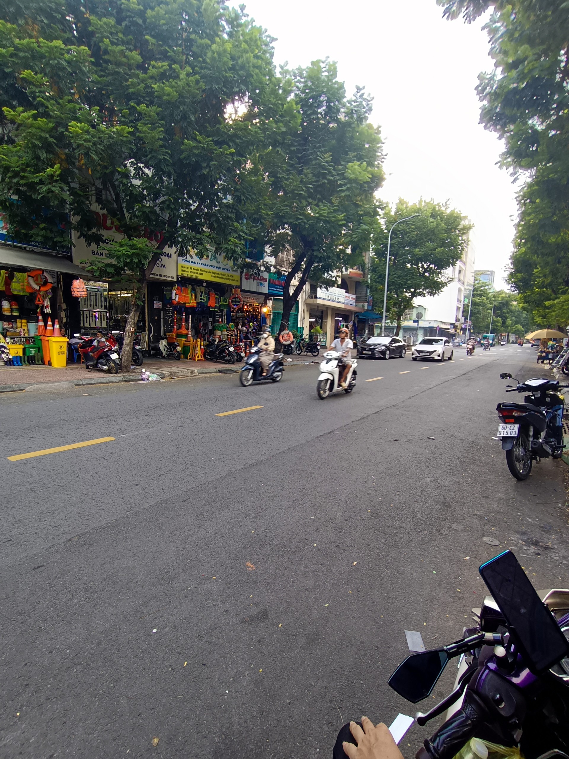 Chính chủ bán nhà 2MT Yersin, Q1. 68m2. 7 Tầng. Giá 53 tỷ TL.