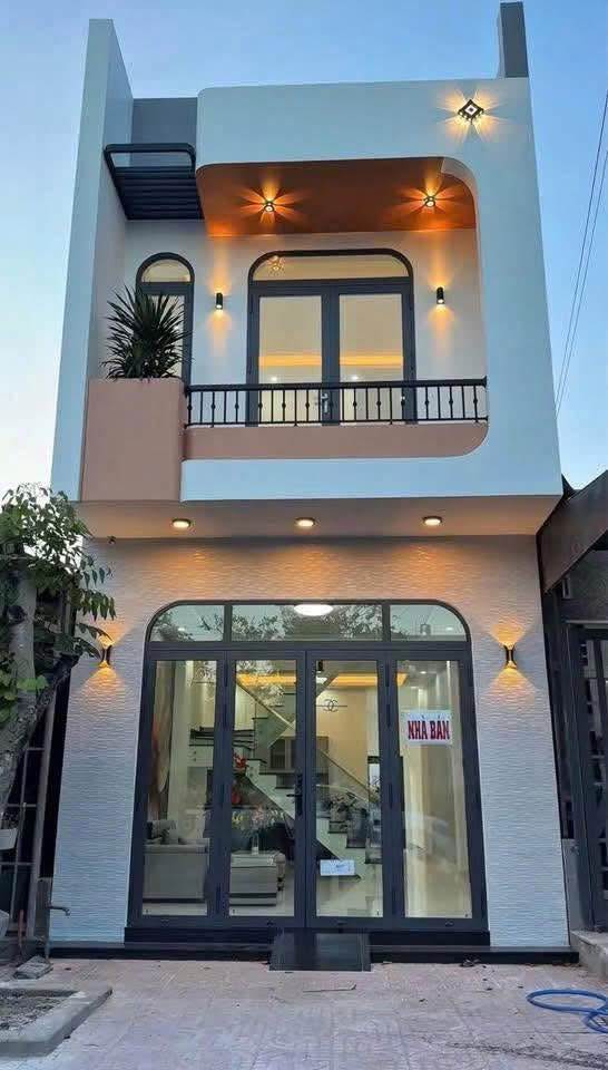 CHÍNH CHỦ CẦN BÁN NHÀ MỚI XÂY – GẦN KCN CẦU TRÀM – CẦN ĐƯỚC – LONG AN