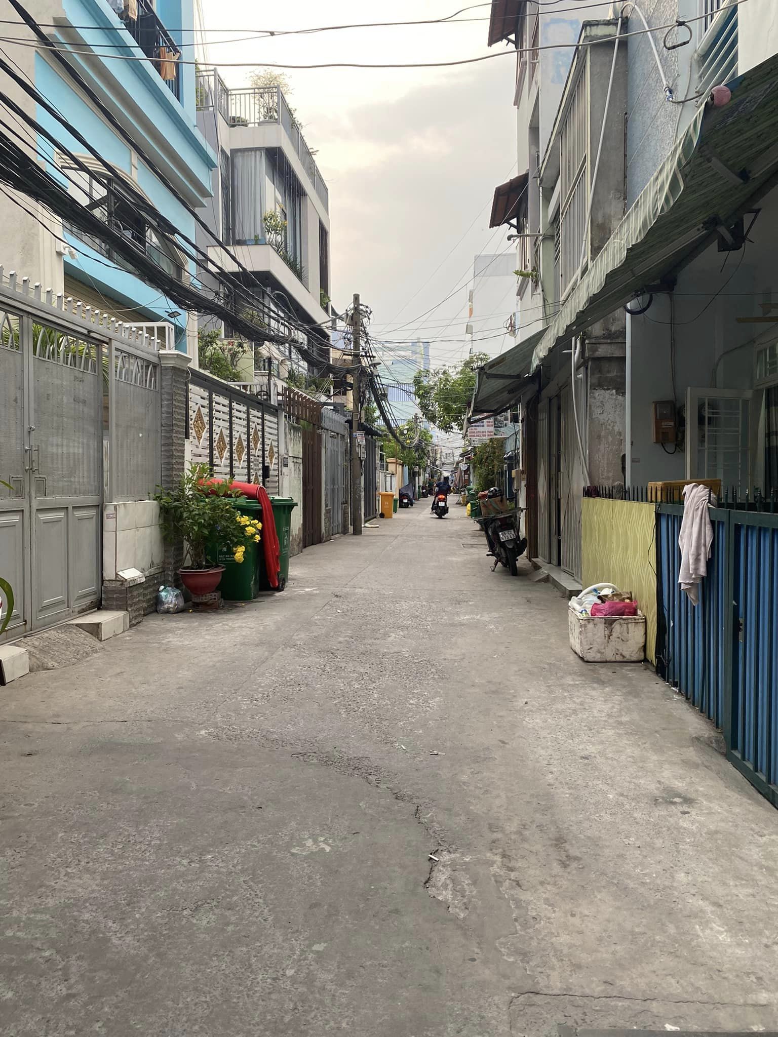 Bán nhà 5 tầng, hẻm oto, 6x7,  Hoàng Hoa Thám,Bình Thạnh nhỉnh 8 tỷ