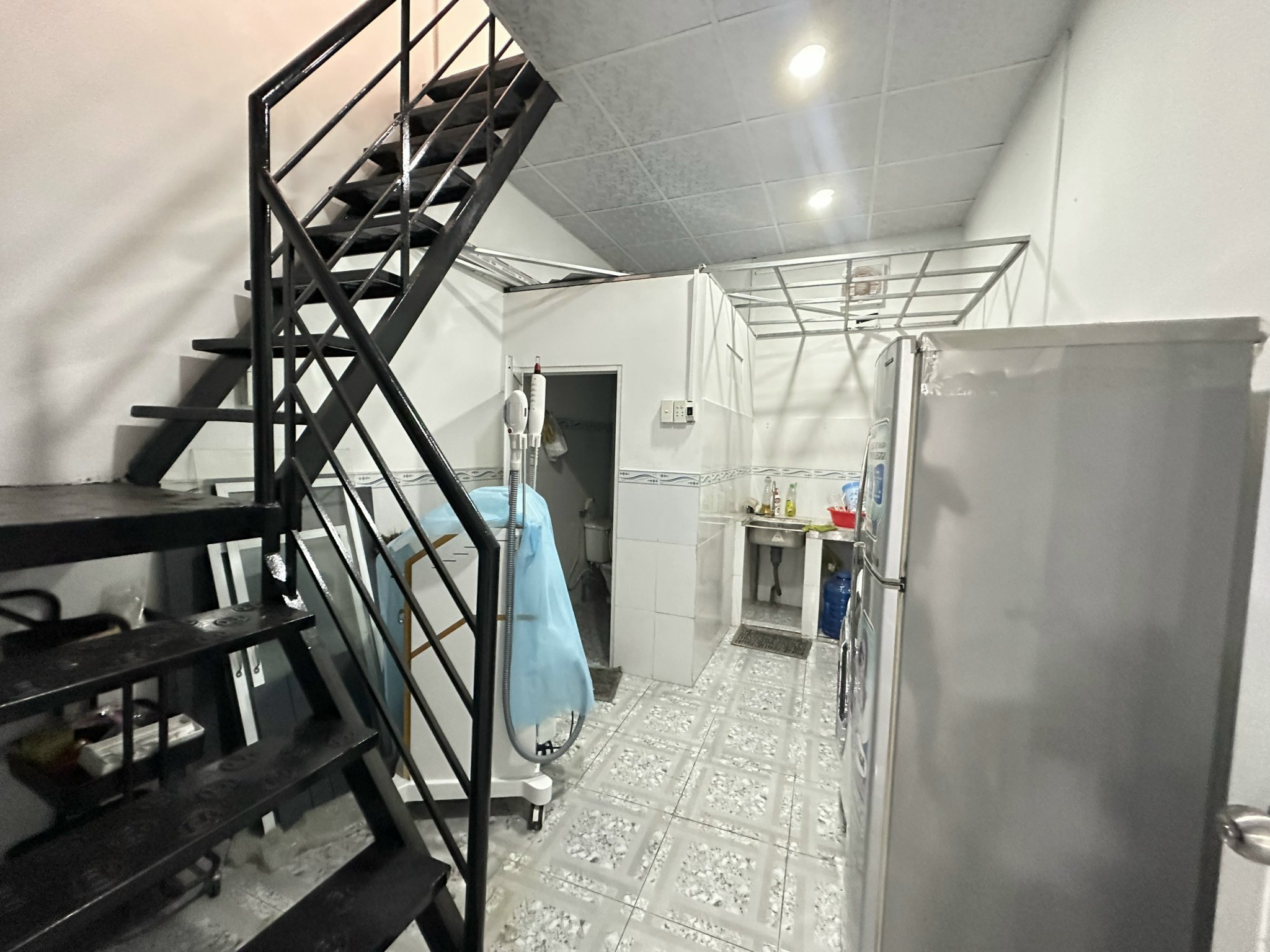 HÀNG HIẾM - MẶT TIỀN TRẦN XUÂN SOẠN Q7