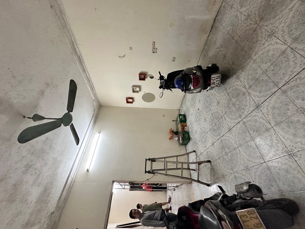 Bán 65M tặng nhà phân lô ô tô 7 chỗ vào nhà đường hoàng mai