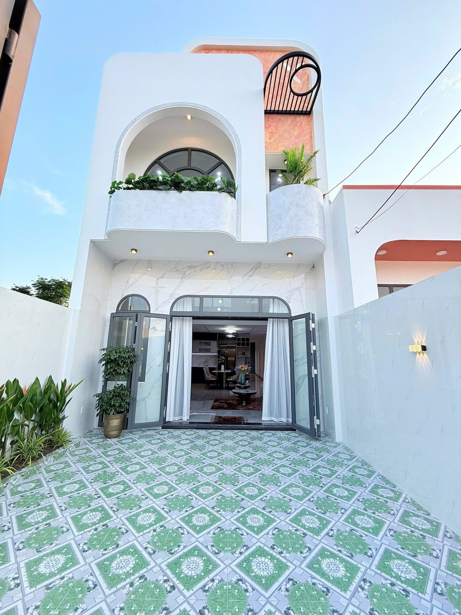 Bán nhà mặt phố tại Cần Đước, Long An