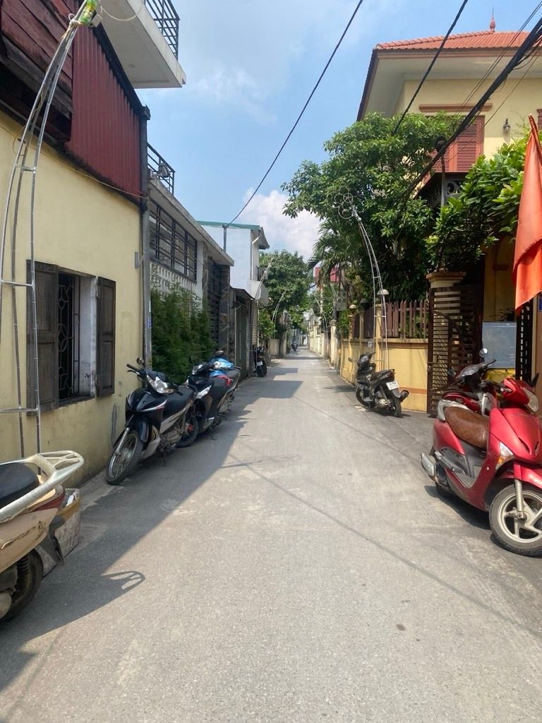 Trong đê nguyễn khoái bán 103M đất ô tô tránh kinh doanh hoàng mai