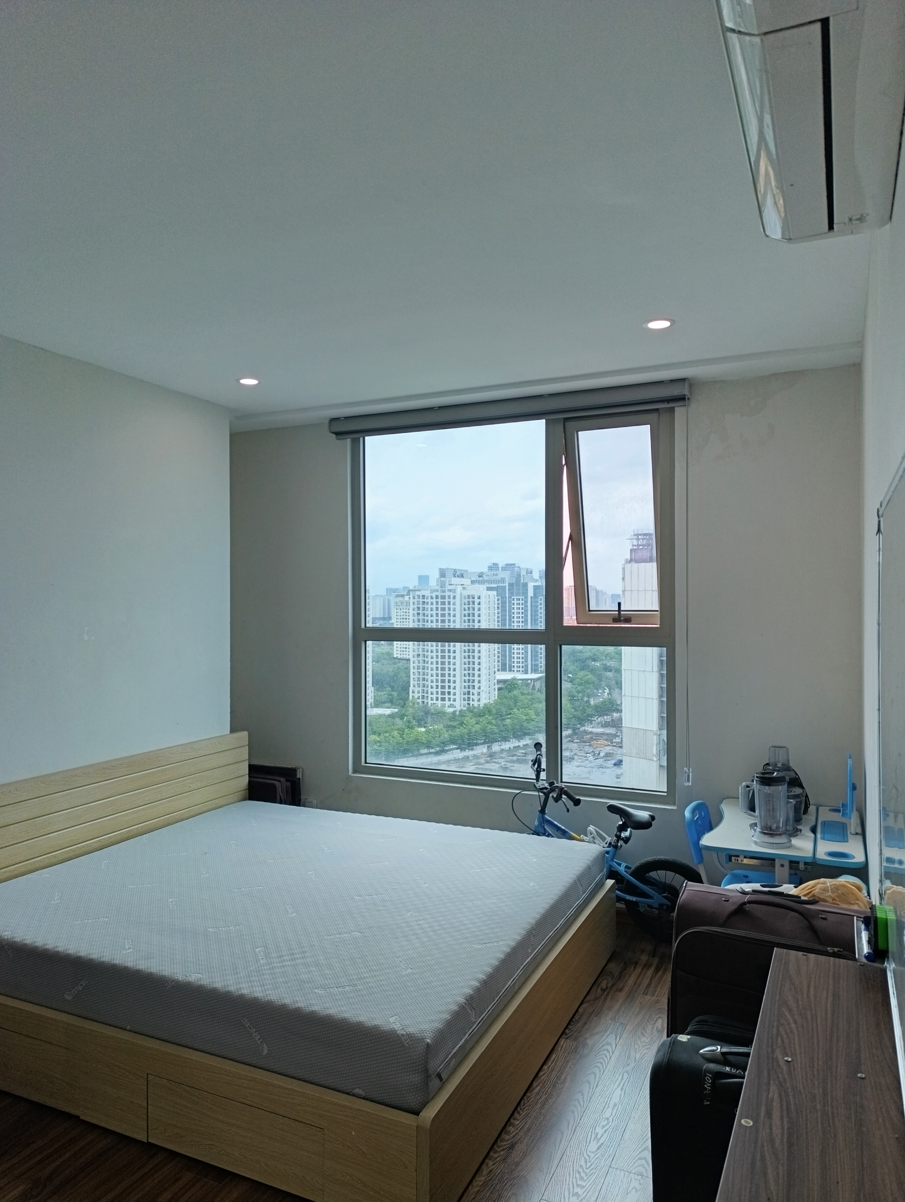 Cần cho thuê căn hộ chung cư 94m2 02PN A2 IA20