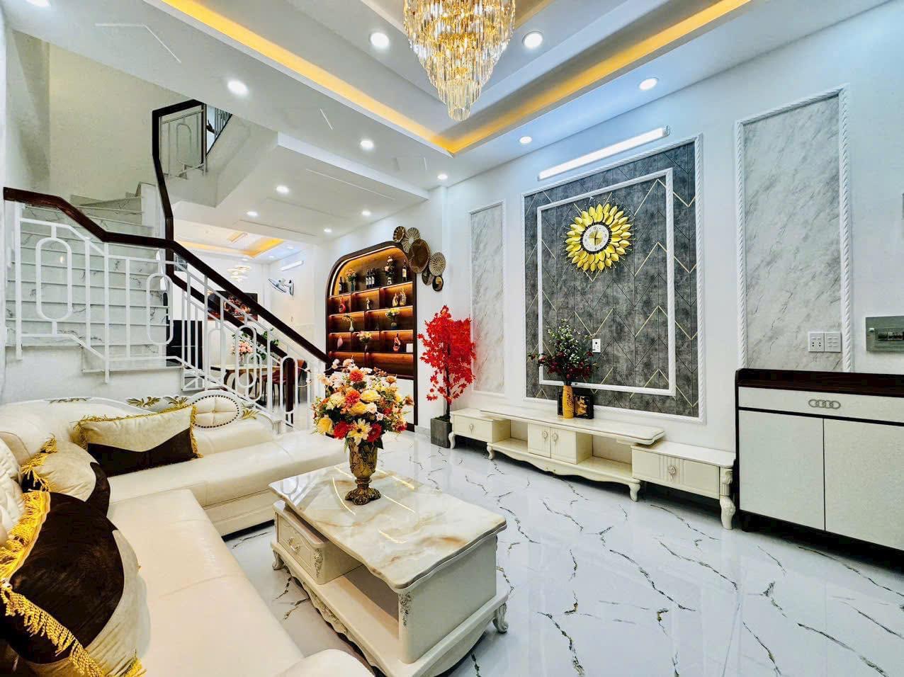 Chủ định cư Canada bán nhanh căn nhà đường Thống Nhất, Gò Vấp 32m2 tầm giá 2 tỷ1