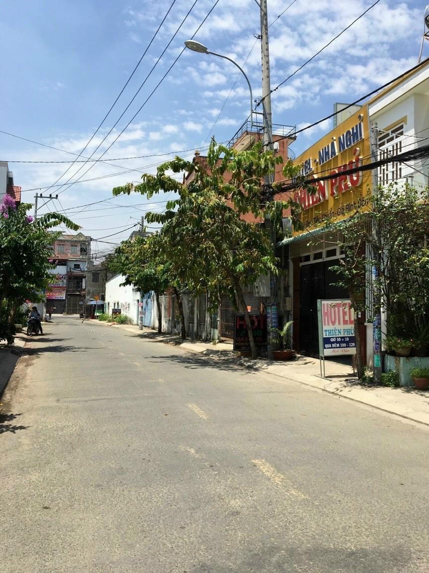 Bán Gấp Căn Nhà 1 lầu 120m2 Ngay chợ Thuận Đạt, giá 960 Triệu.