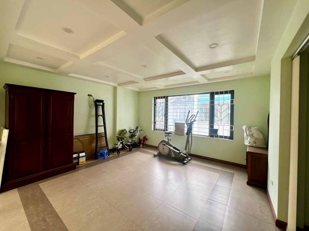 Bán nhà ngõ 61 lạc trung 4 tầng phânlô vỉa hè ô tô dừngđỗ kinhdoanh hai bà trưng