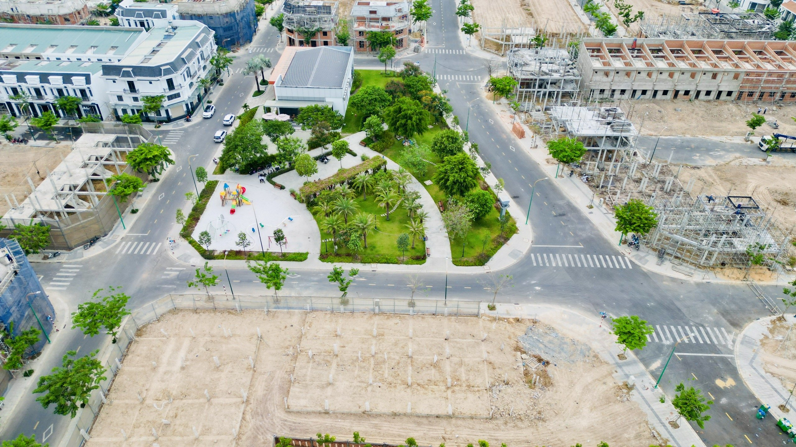 Đất nền và nhà xây sẵn 1 trệt 1 lầu, Richland Residence ngay tại trung tâm TP Bế