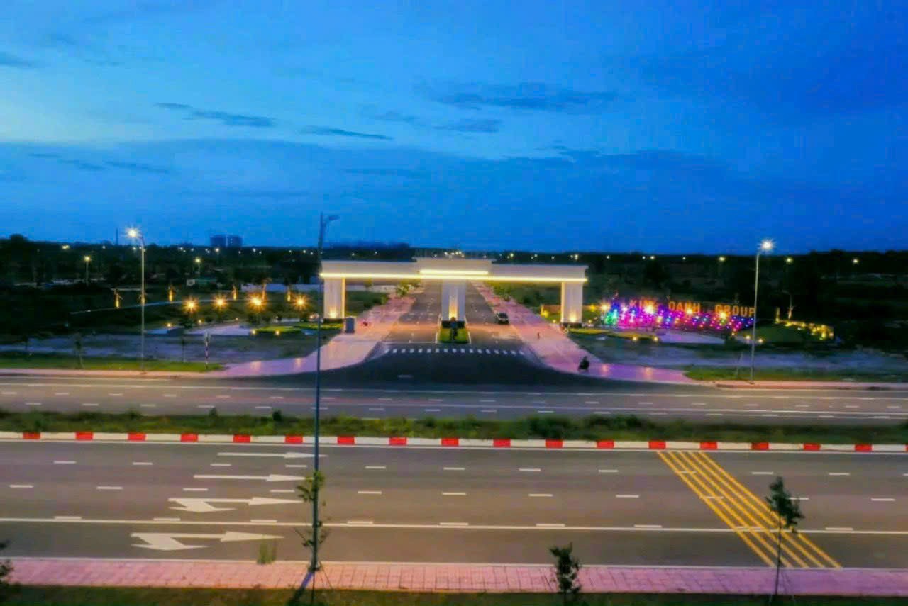 Đất đẹp tại Nhơn Trạch đất 100m giá 960 triệu, mặt tiền đường chính vào Sân bay