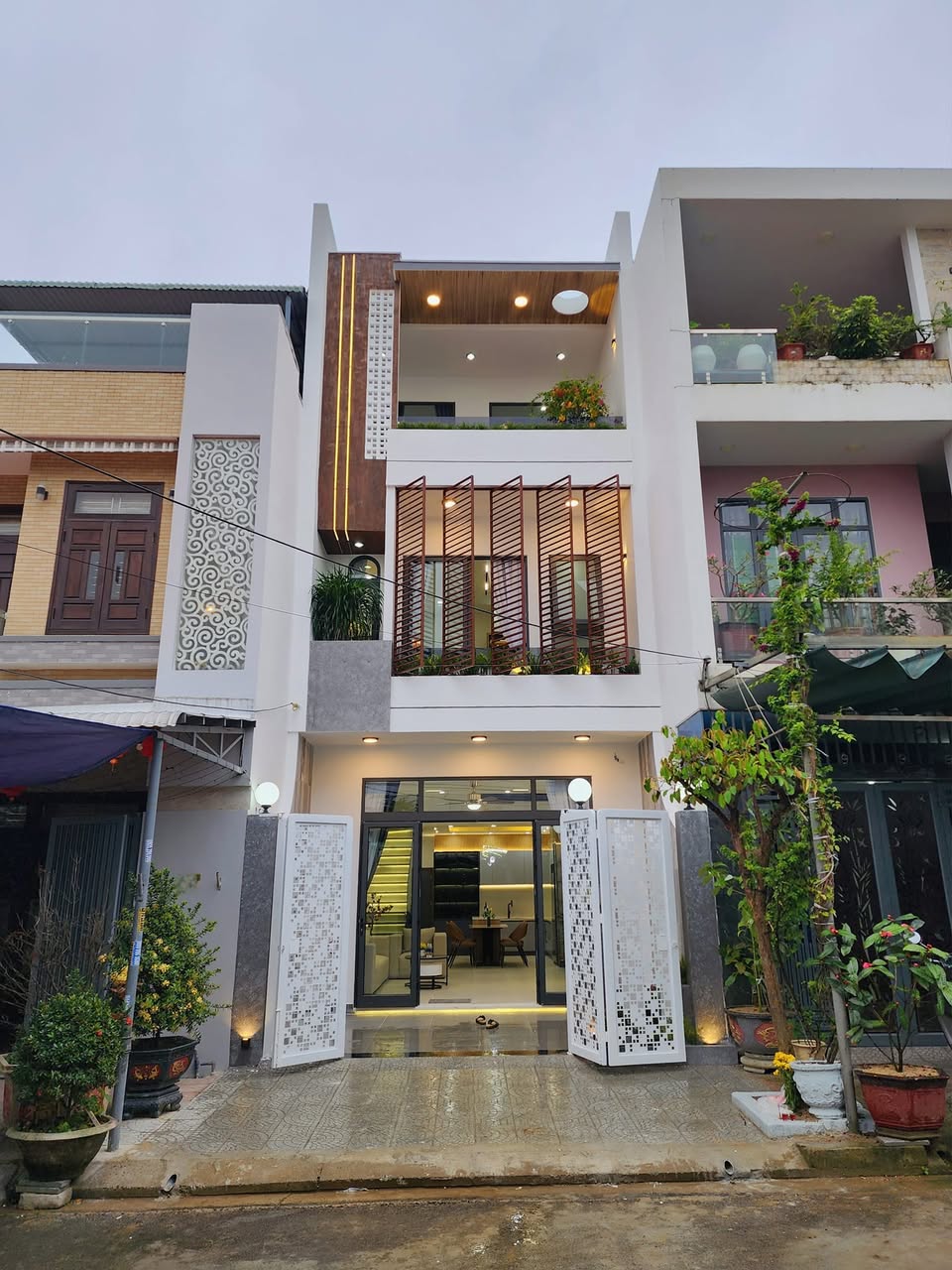 Chính chủ bán nhà MT Nguyễn Hữu Nghĩa, SHR, gần Aeon Tân An, giá 2 tỷ 6