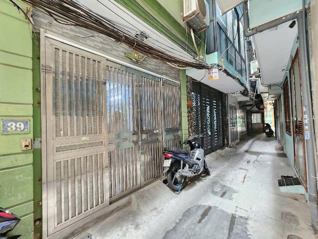 Nhỉnh 4 tỷ bán nhà tân mai 4 tầng long lanh dân xây ở ngay hoàng mai