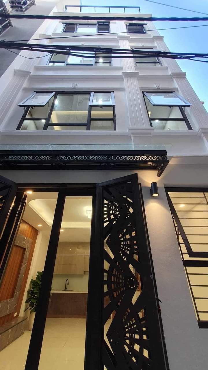 BÁN NHÀ 66M2,GIÁ RẺ 5,4 tỉ,thanh tri hà nội,Nhà xây 5 tầng,ô tô đỗ cửa