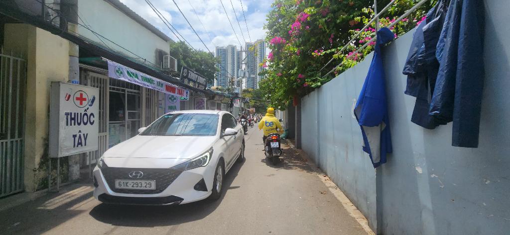 Bán nhà đường Tân Thuận Tây (xe hơi đỗ cửa); 2PN; 2WC; thu nhập 6tr/tháng