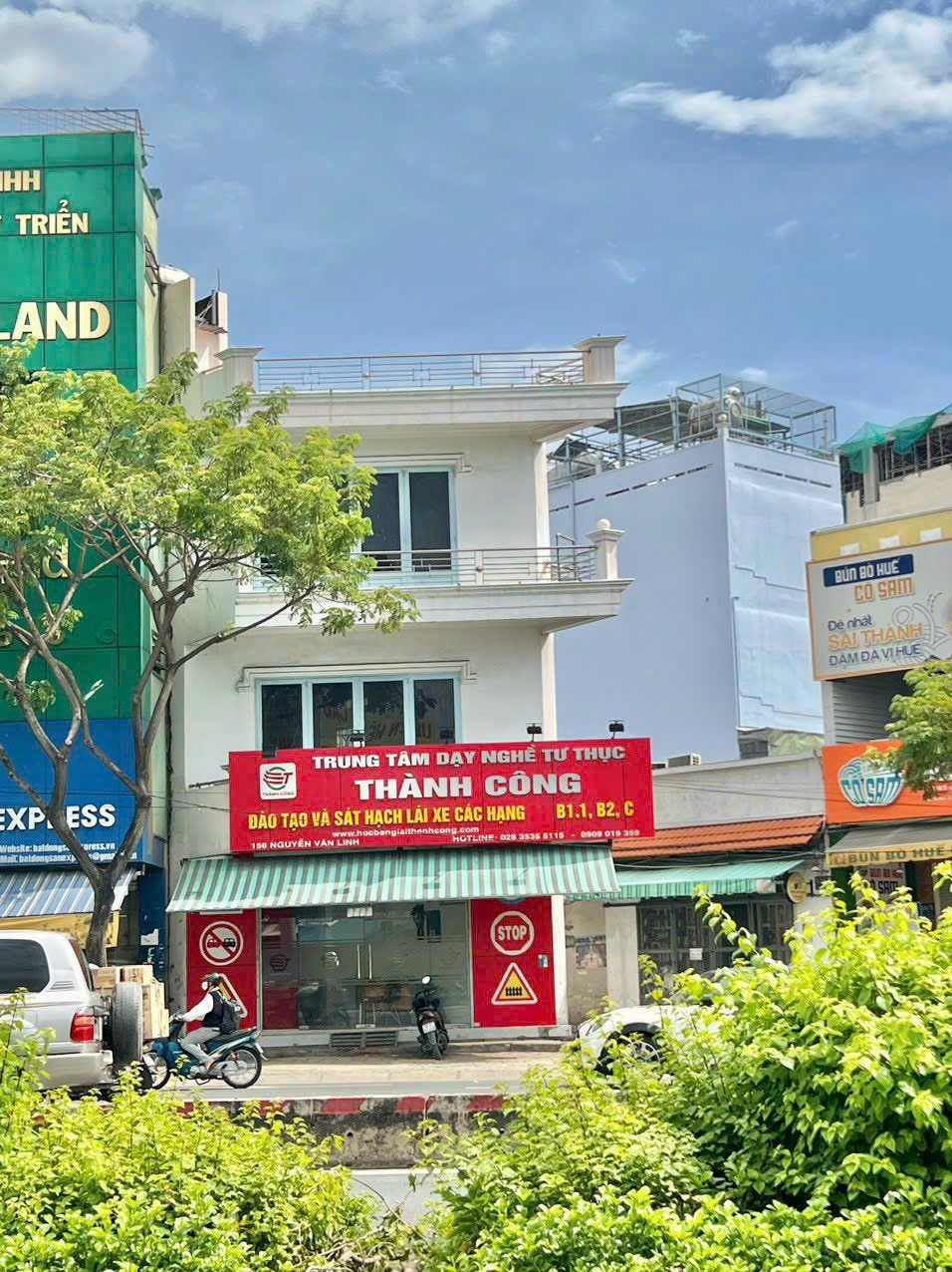 NHÀ 3 TẦNG MT KDBB NGUYỄN THỊ XÍU QUẬN 7