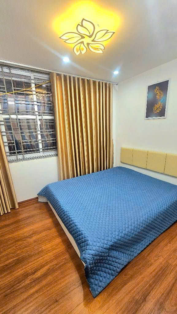 3.32 tỷ bán nhà tân mai 4 tầng long lanh 10M ô tô tránh hoàng mai