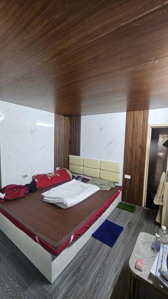 Bán nhà tập thể tầng 1+2 tân mai 75M có nóc hoàng mai