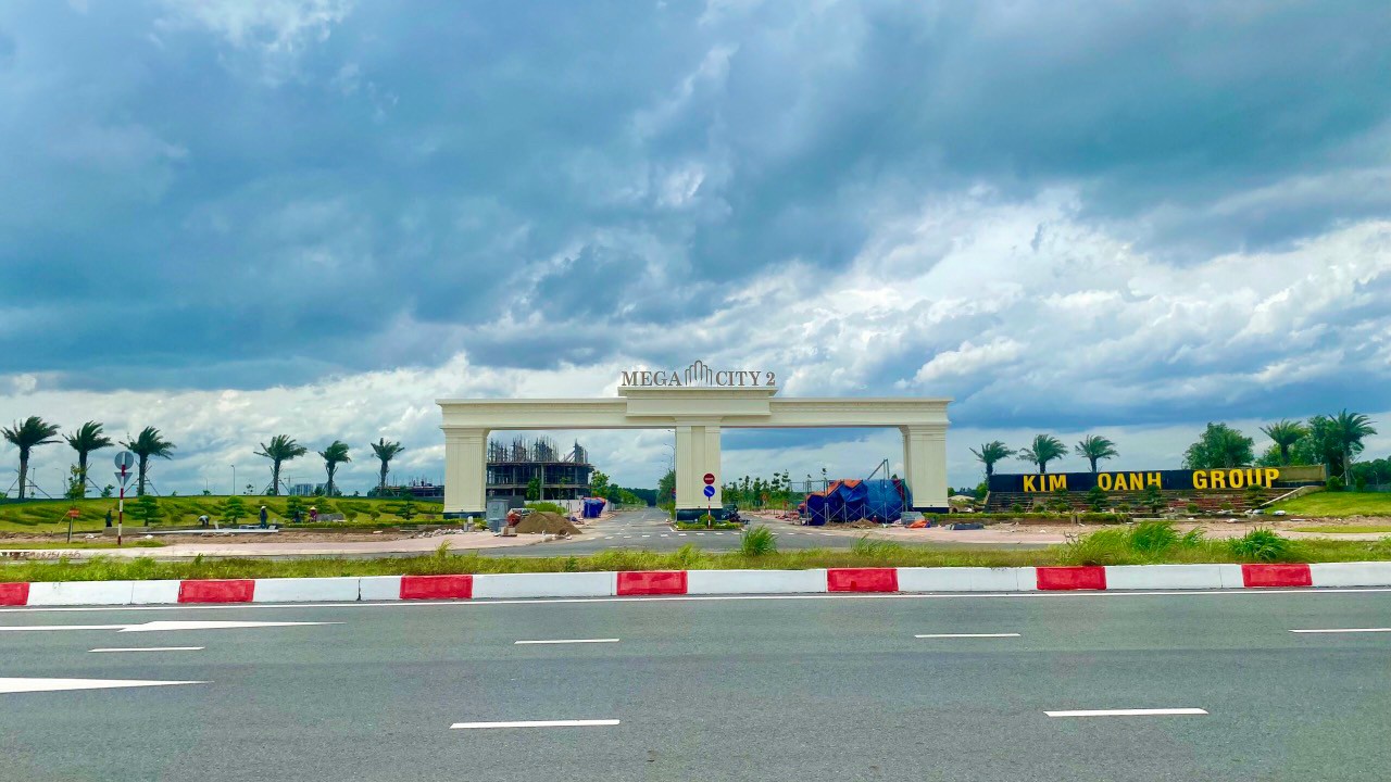 Cần tiền bán nhanh lô đất gần đường 25C, thổ cư 100%, đường nhựa 12m