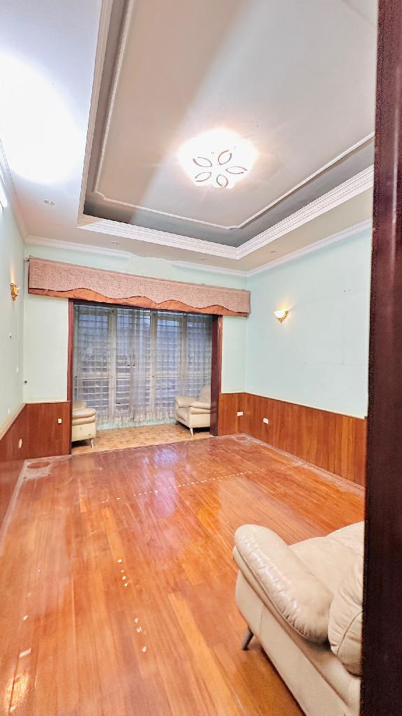 Bán nhà kim đồng 4 tầng phân lô ô tô tránh vào nhà hoàng mai