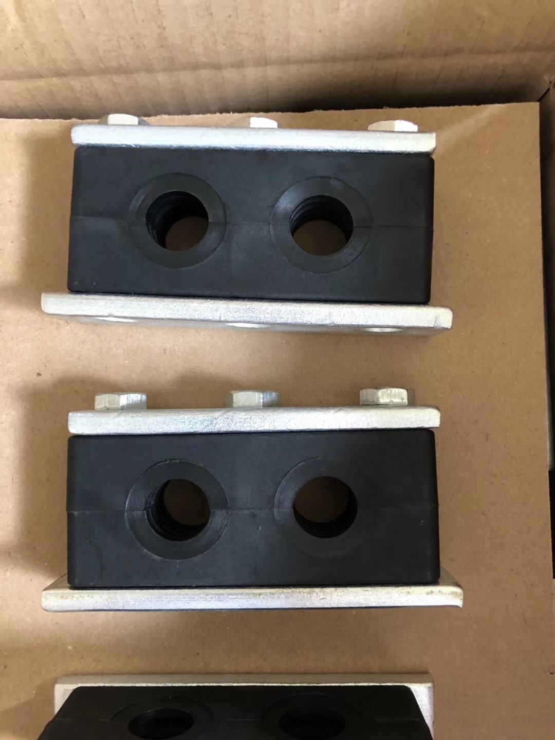 Cùm ống, Kẹp ống, Cùm ống đơn,Kẹp ống đôi loại nhẹ, Kẹp ống đơn loại nặng