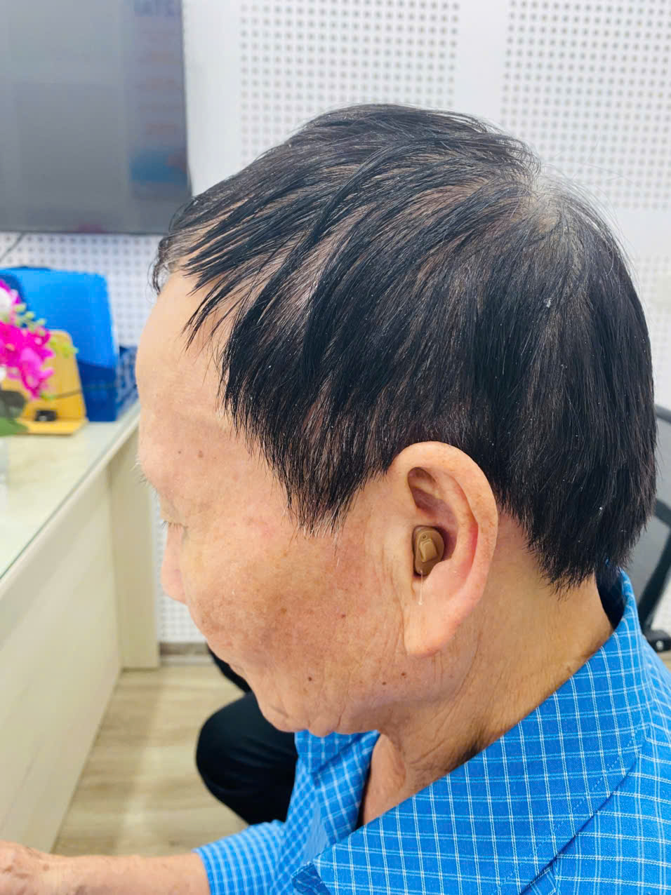 Máy trợ thính siêu nhỏ trong tai CIC